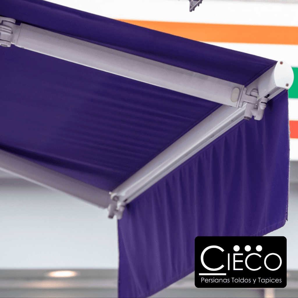 Toldo morado